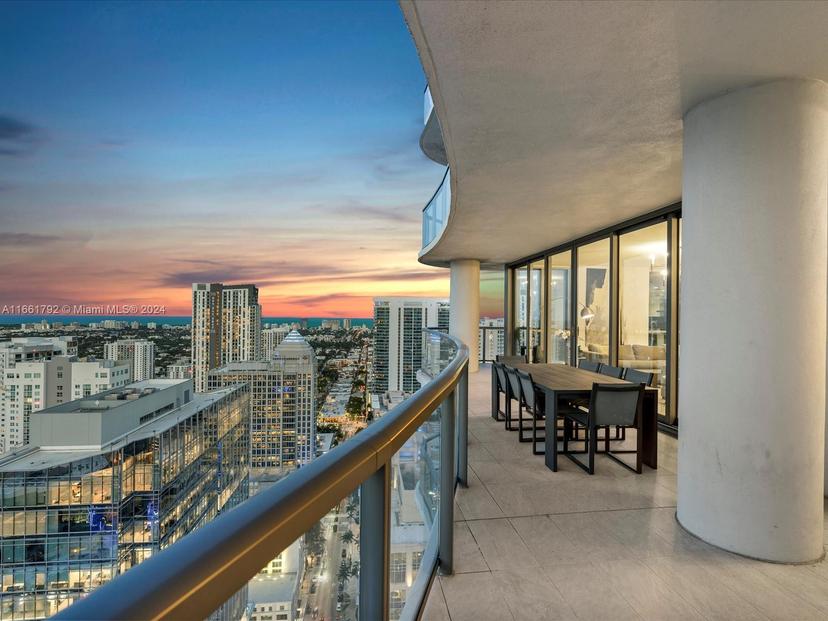 Picture of 100 E Las Olas Blvd # 4001, Fort Lauderdale FL 33301