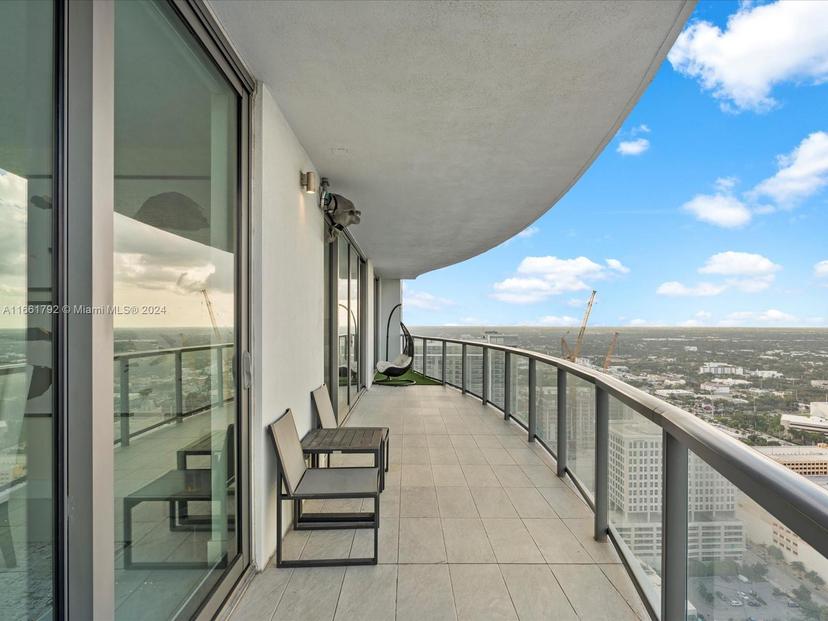 Picture of 100 E Las Olas Blvd # 4001, Fort Lauderdale FL 33301