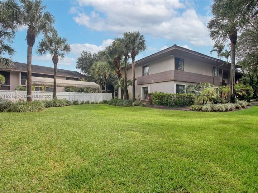 Picture of 9549 NW 2Nd Pl # C, Coral Springs FL 33071