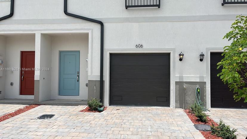 Picture of 606 SW 12 Th Street # 0, Homestead FL 33034