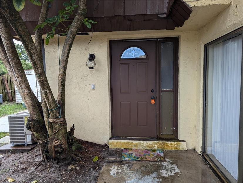 Picture of 3514 Gardens East Dr # A, Palm Beach Gardens FL 33410