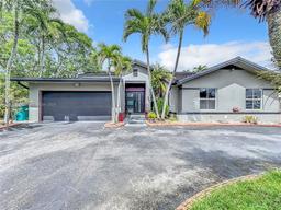 Picture of 8611 SW 82Nd Ter, Miami, FL 33143