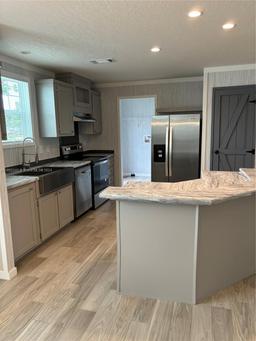 Picture of 1931 SW 85Th Ln, Davie, FL 33324