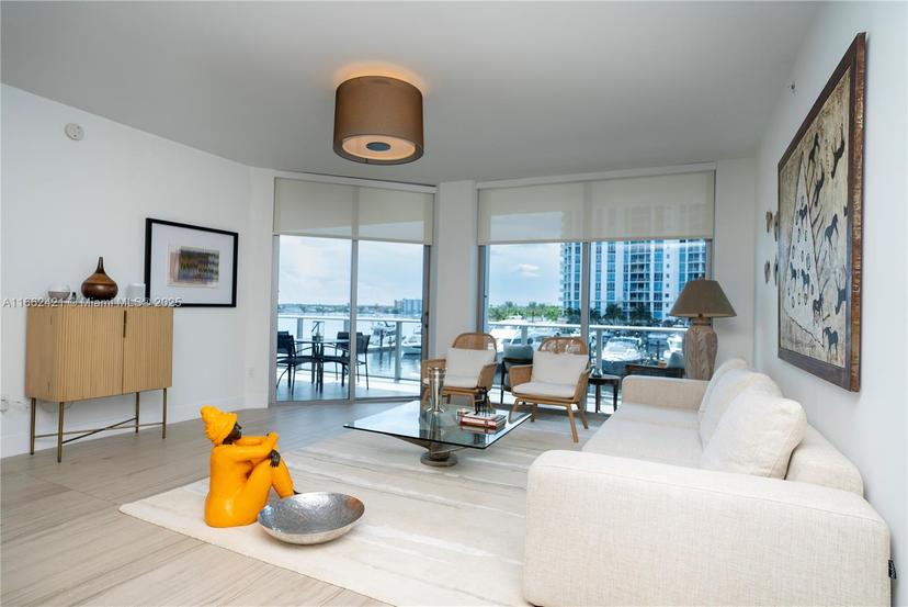 Picture of 17301 Biscayne Blvd # 205, North Miami Beach FL 33160