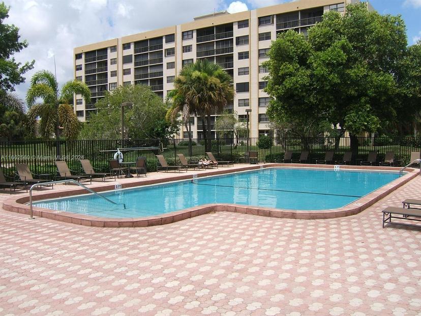 Picture of 1254 S Military Trl # 1315, Deerfield Beach FL 33442