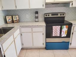 Picture of 4206 SW 87Th Ter # 4206, Davie, FL 33328