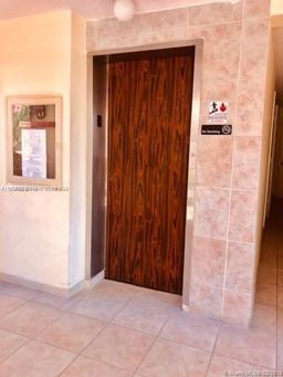 Picture of 215 SE 3Rd Ave # 405B, Hallandale Beach, FL 33009