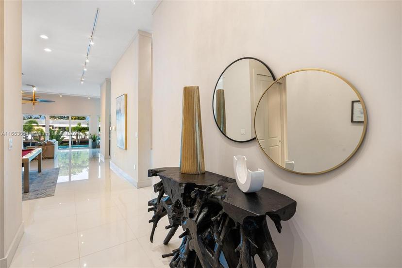 Picture of 2112 NE 17Th Ave, Wilton Manors FL 33305