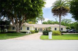 Picture of 8305 SW 171St St, Palmetto Bay, FL 33157