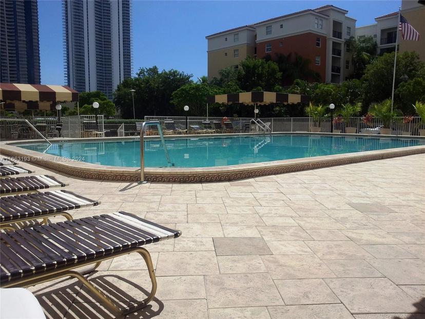 Picture of 200 172Nd St # 511, Sunny Isles Beach FL 33160