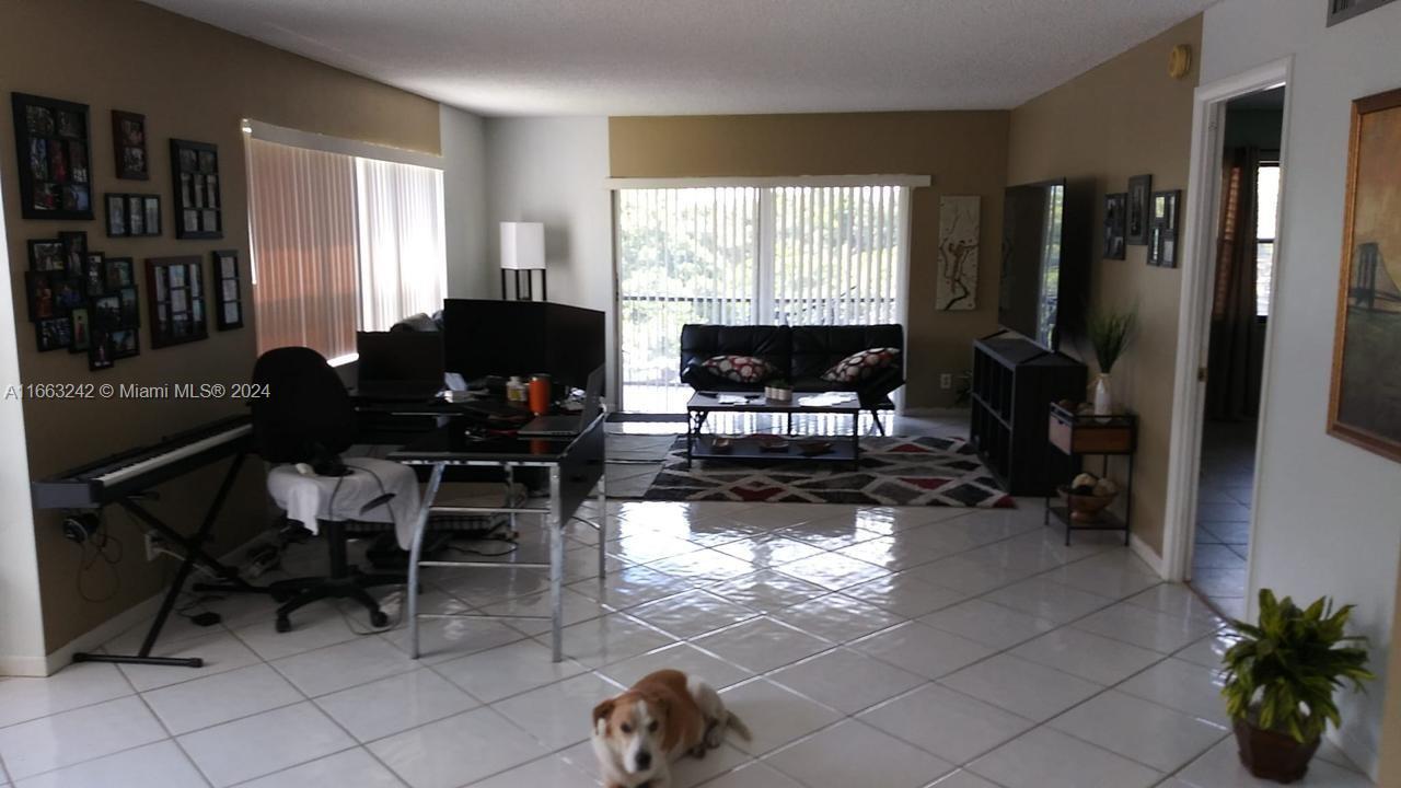 Picture of 3300 Spanish Moss Ter # 301, Lauderhill, FL 33319