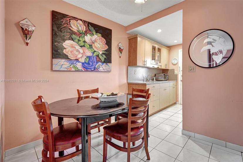 Picture of 17090 NE 14Th Ave # 209, North Miami Beach FL 33162