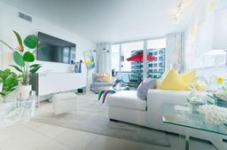 Picture of 5151 Collins Ave # 925, Miami Beach, FL 33140