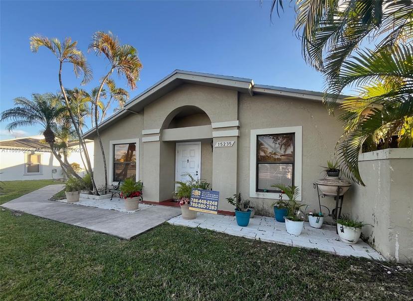 Picture of 15235 SW 64Th Ter # 35, Miami FL 33193