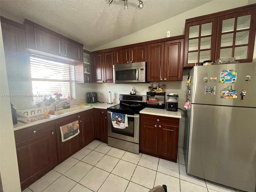 Picture of 15235 SW 64Th Ter # 35, Miami FL 33193