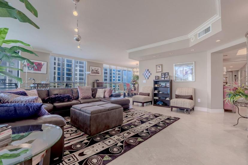 Picture of 3535 S Ocean Dr # 506, Hollywood FL 33019
