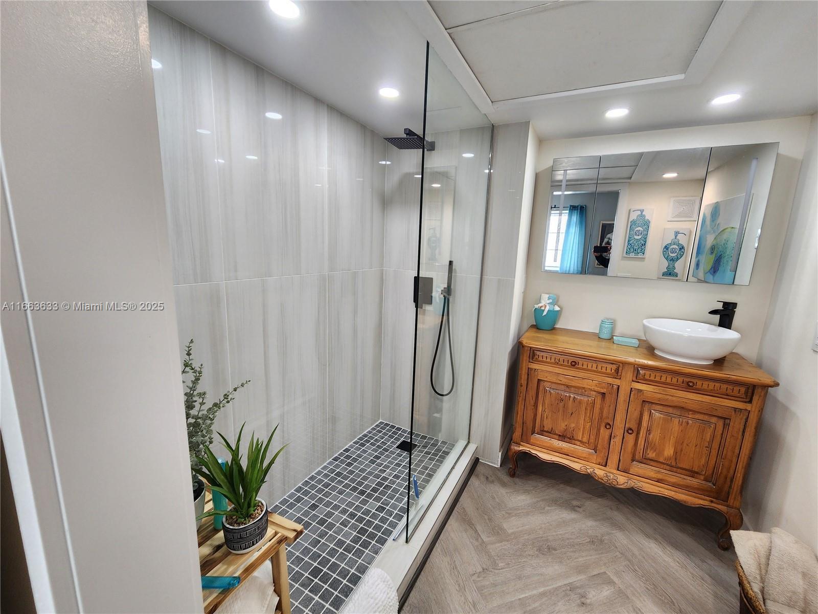Picture of 659 W Oakland Park Blvd # 218C, Oakland Park, FL 33311