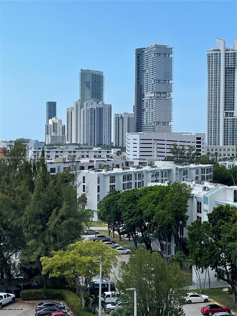 Picture of 231 174Th St # 1618, Sunny Isles Beach FL 33160