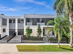 Picture of 3302 SW 27Th Terrace, Miami, FL 33133