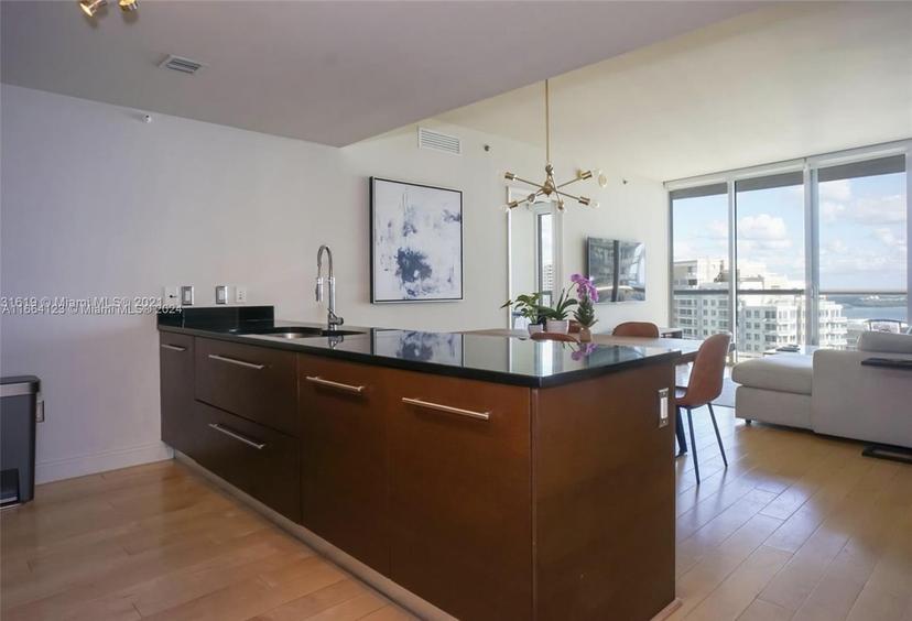 Picture of 475 Brickell Ave # 3107, Miami FL 33131