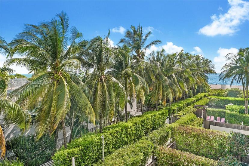 Picture of 2201 Collins Ave # 1, Miami Beach FL 33139