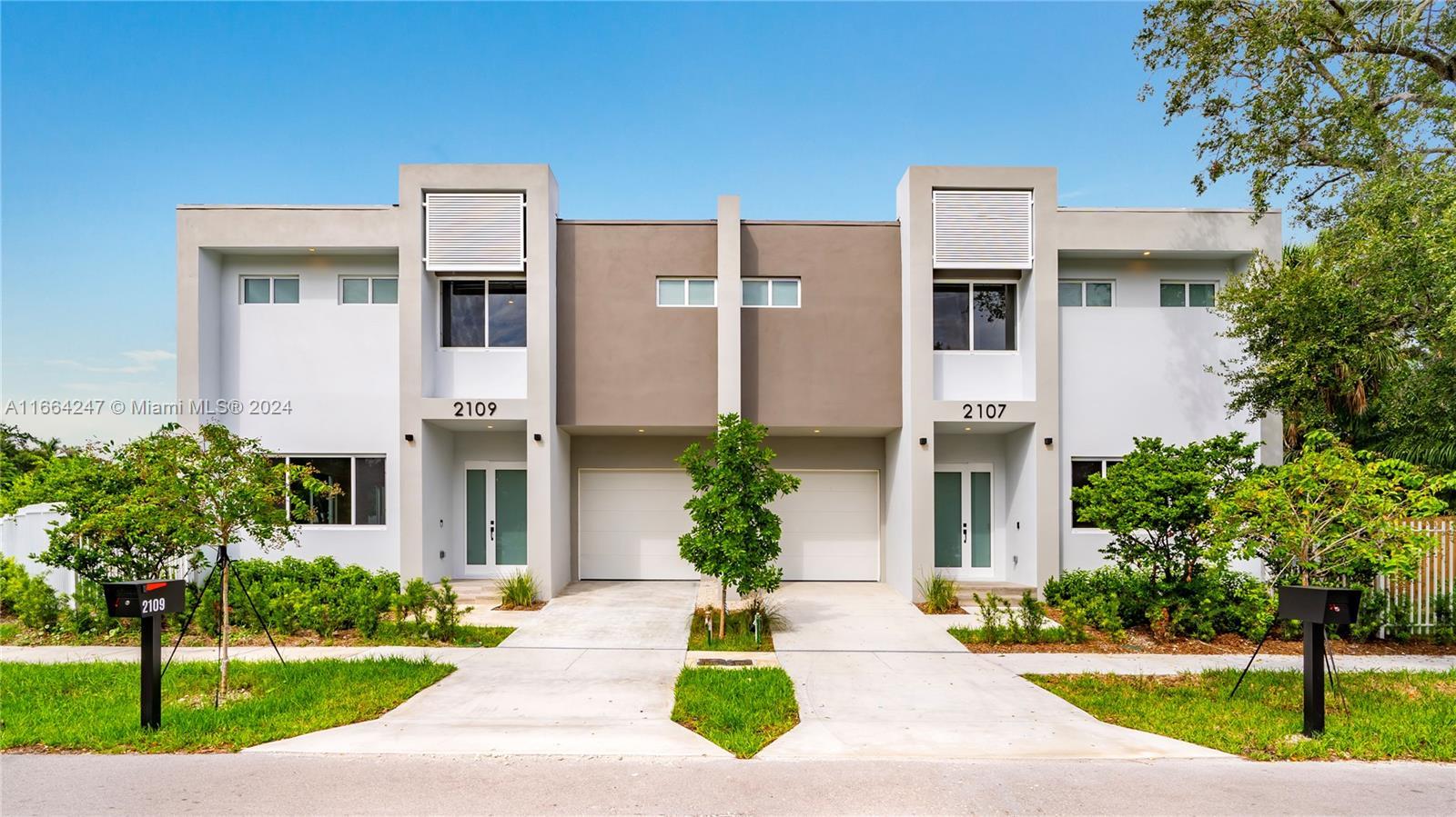 Picture of 2109 SW 18 Ave, Fort Lauderdale, FL 33315