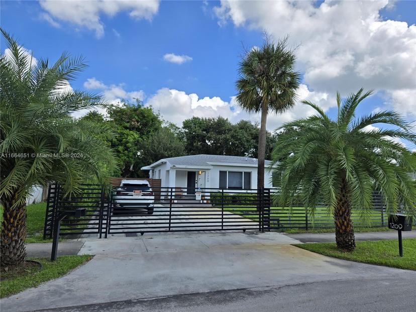 Picture of 1269 NE 145Th St, Miami FL 33161