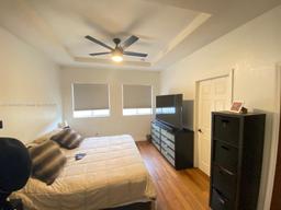 Picture of 10775 NW 84Th St # 31, Doral, FL 33178