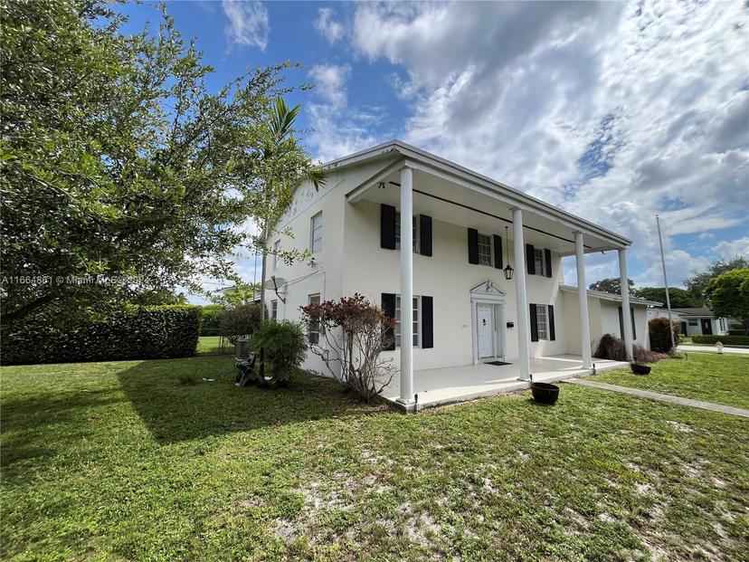 Picture of 8901 SW 88Th St, Miami FL 33176