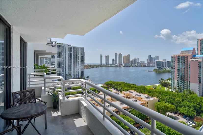 Picture of 3300 NE 192Nd St # 1915, Aventura FL 33180