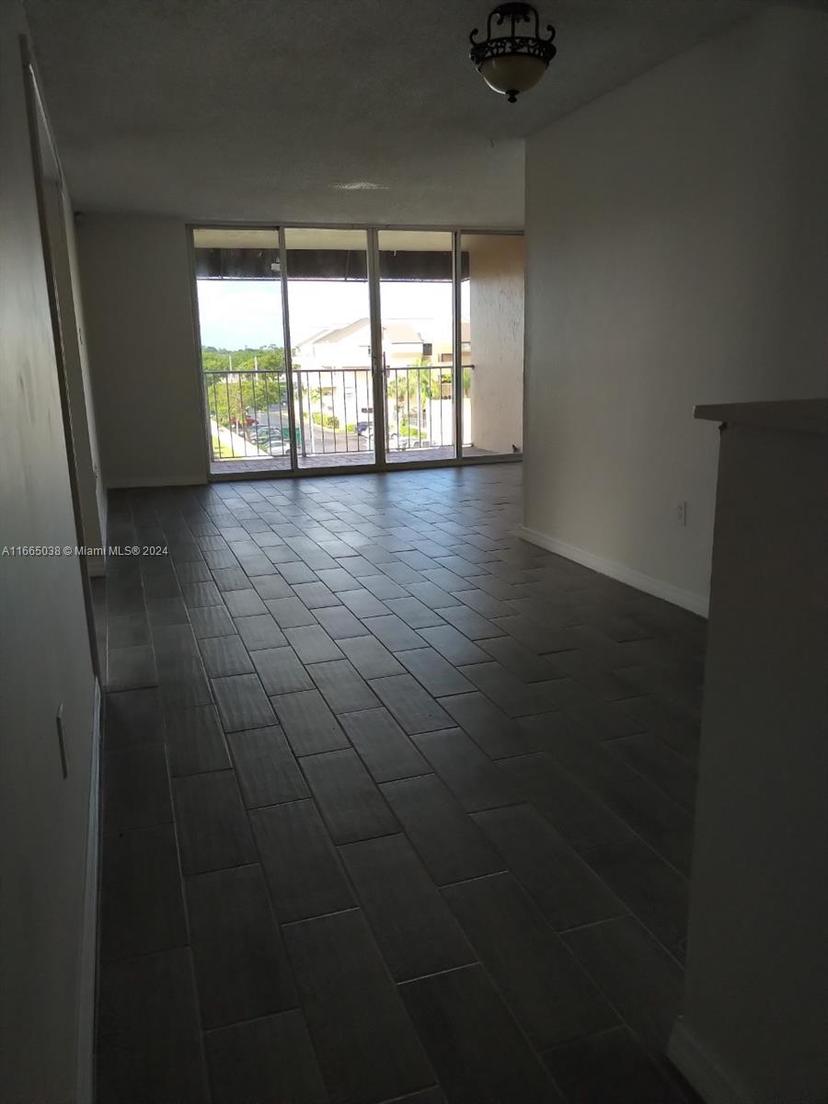 Picture of 10700 SW 108Th Ave # C416, Miami FL 33176