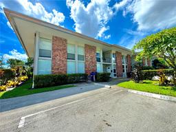 Picture of 6716 Brookline Dr # 6716, Hialeah, FL 33015