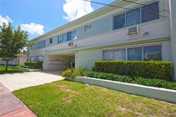 Picture of 2250 Bay Dr # 17, Miami Beach, FL 33141