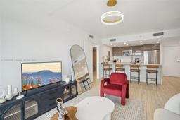 Picture of 13800 Highland Dr # 503, North Miami Beach, FL 33181