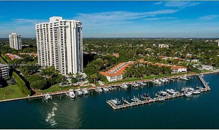 Picture of 4000 Towerside Ter # 412, Miami, FL 33138