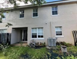 Picture of 13761 SW 274Th Ter, Homestead, FL 33032