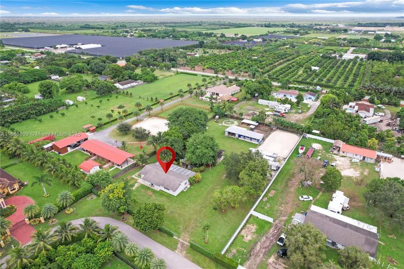 Picture of 21455 SW 234Th St, Homestead FL 33031