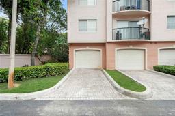 Picture of 2021 SE 10Th Ave # 204, Fort Lauderdale, FL 33316