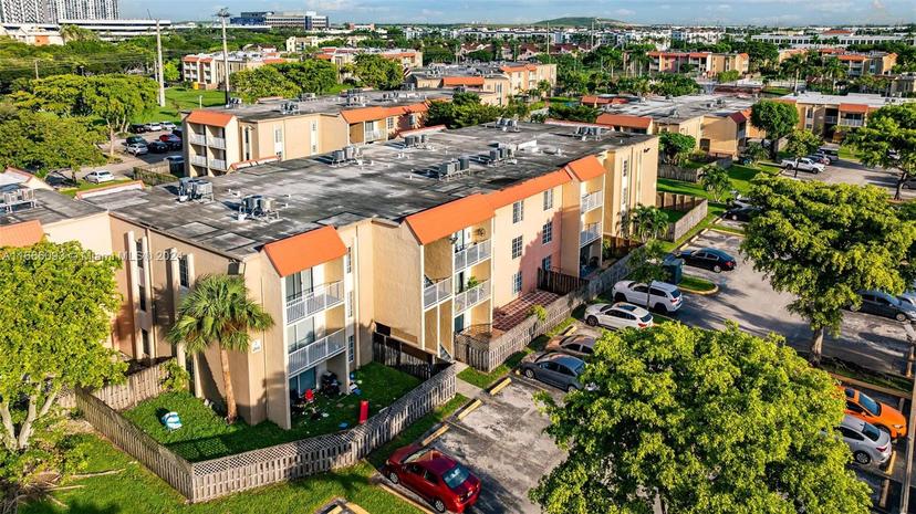 Picture of 4804 NW 79Th Ave # 201, Doral FL 33166
