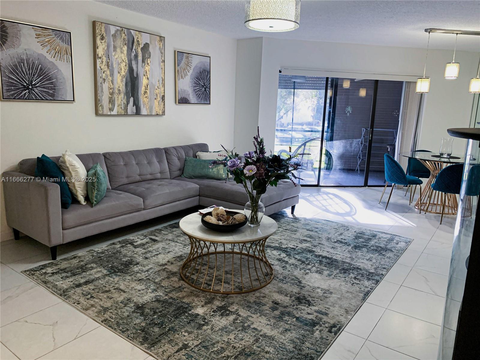 Picture of 6555 W Broward Blvd # 208, Plantation, FL 33317