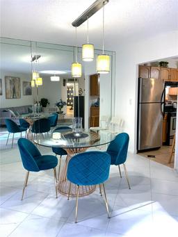 Picture of 6555 W Broward Blvd # 208, Plantation, FL 33317