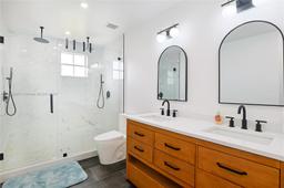 Picture of 18528 NW 19Th St, Pembroke Pines, FL 33029