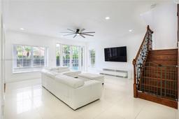 Picture of 18528 NW 19Th St, Pembroke Pines, FL 33029