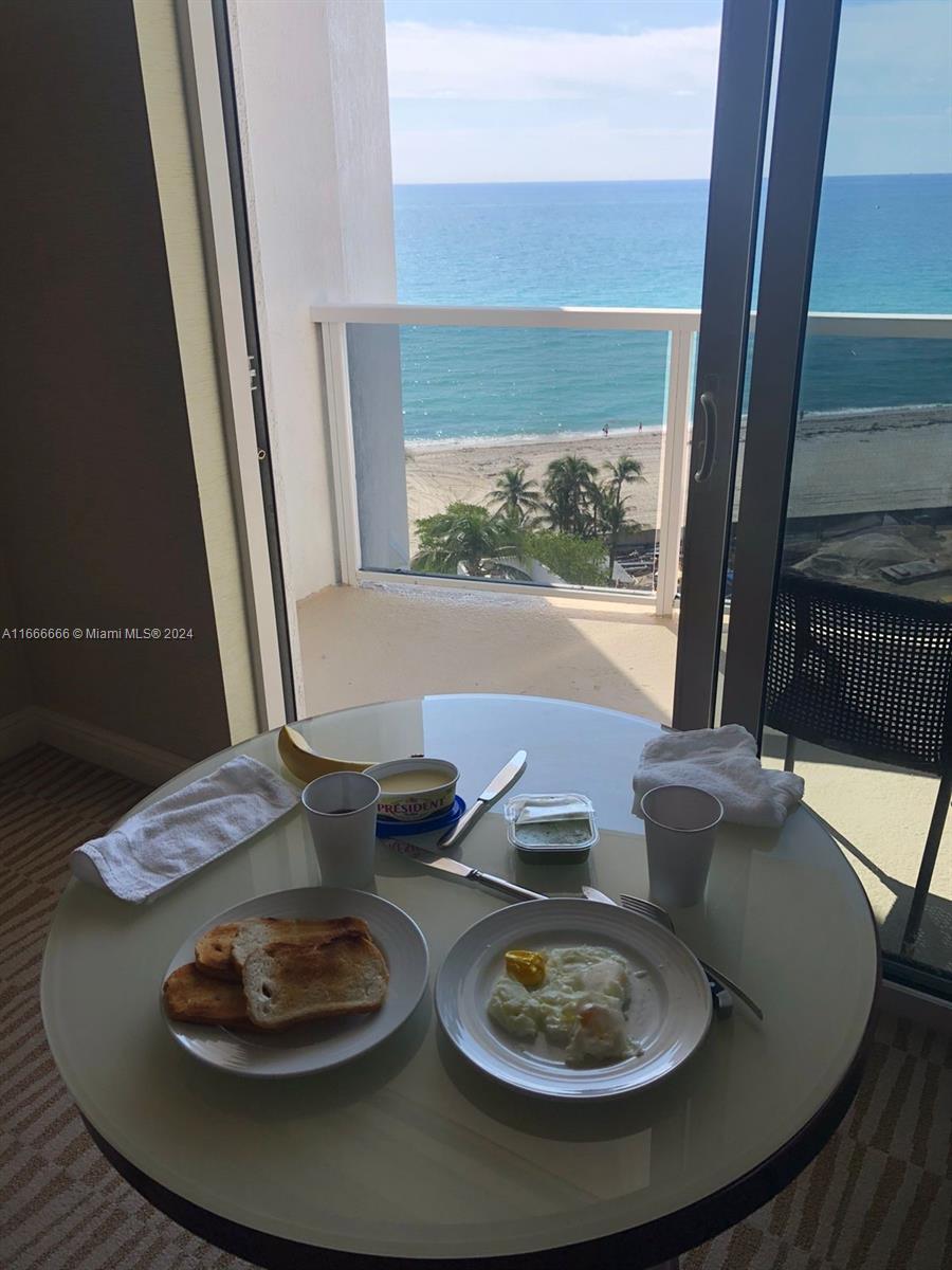 Picture of 18001 Collins Ave # 1112, Sunny Isles Beach, FL 33160