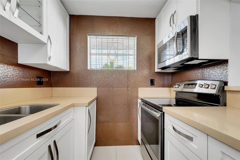 Picture of 2496 SW 17Th Ave # 5307, Miami FL 33145