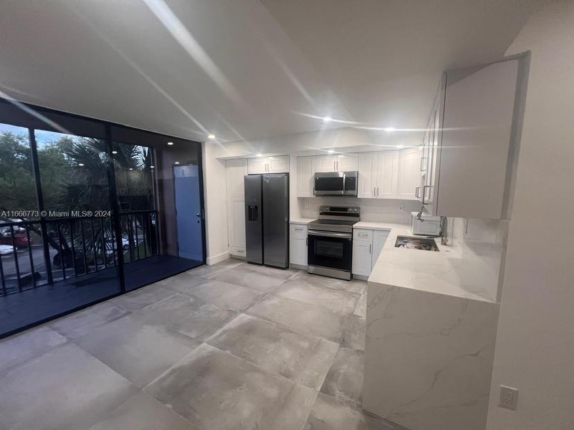 Picture of 8600 SW 133 Ave Rd # 319, Miami FL 33183