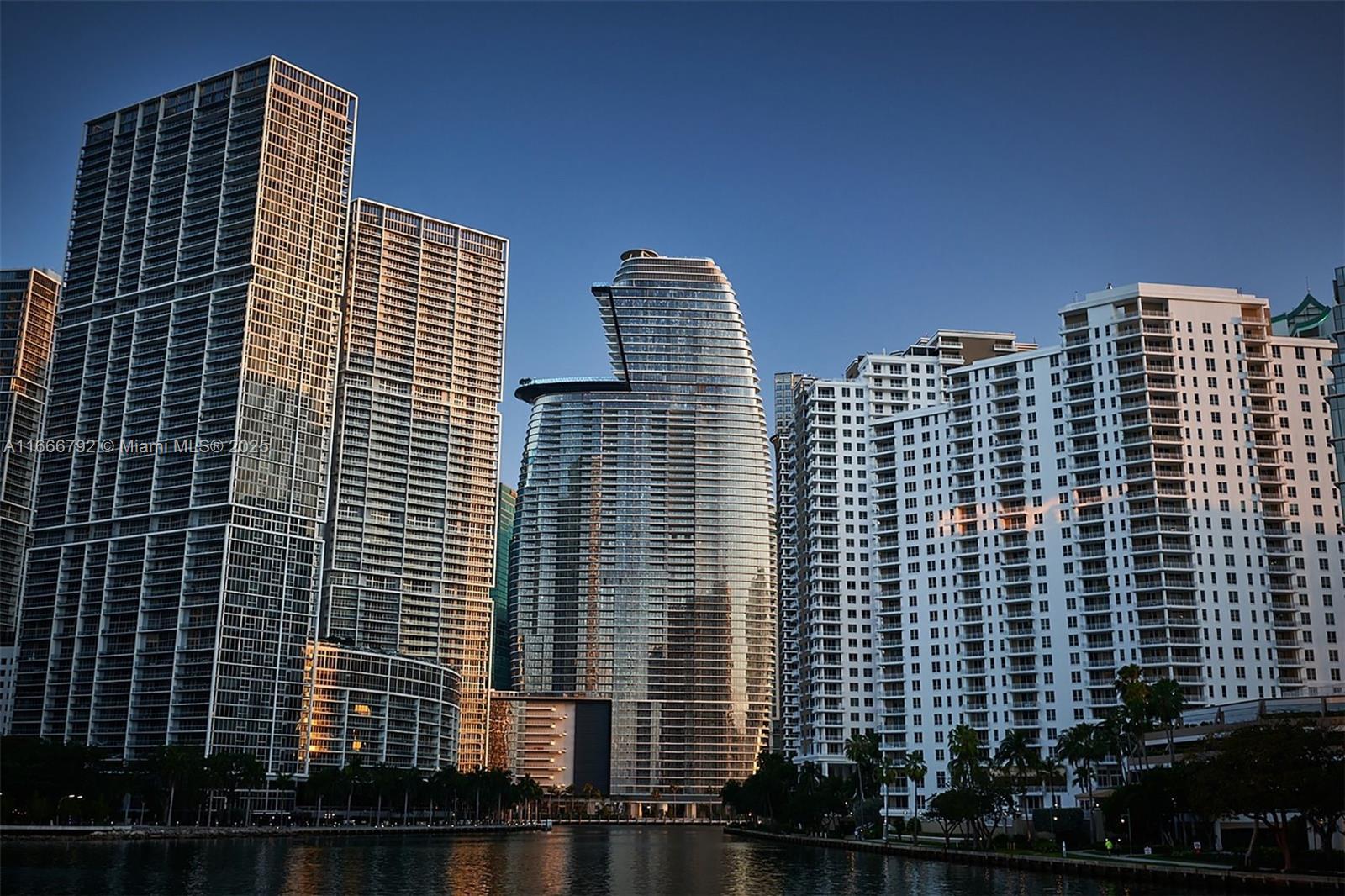 Picture of 300 Biscayne Blvd Way # 3403, Miami, FL 33131