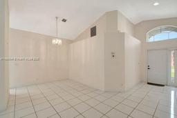 Picture of 5127 Robino Cir, West Palm Beach, FL 33417