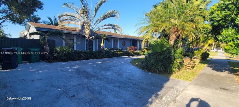 Picture of 12685 SW 190Th Ter, Miami FL 33177