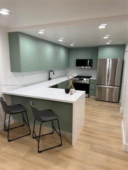 Picture of 6507 SW 116Th Pl # 9, Miami, FL 33173